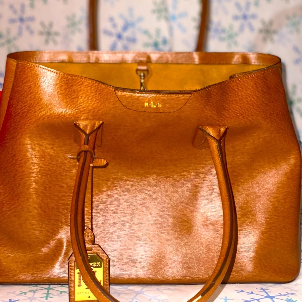 Camel Tote